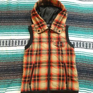 NWOT - Womens Burton DryRide Vest